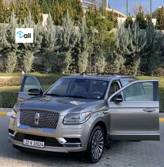 Lincoln Navigator